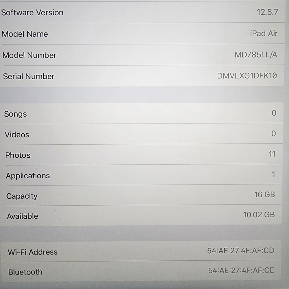 Apple iPad - Black